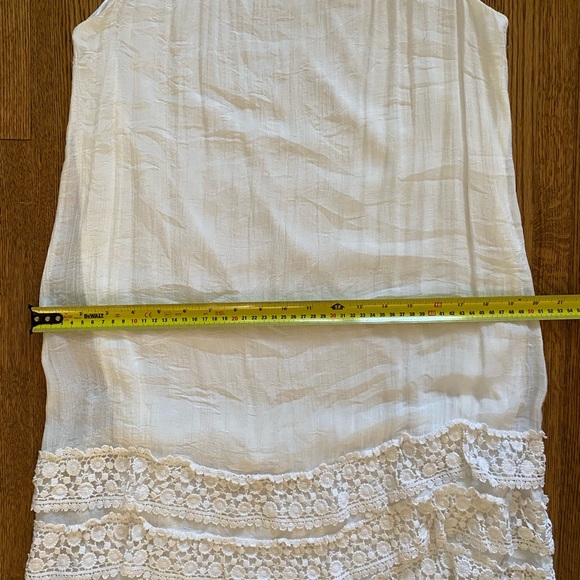 Mystree Women’s White Dress with Lace Details Size: Medium - Picture 9 of 10